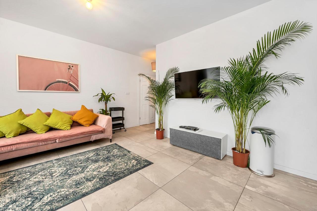 Lumina 4-Room Apart With Large Balcony Warsaw Exterior photo