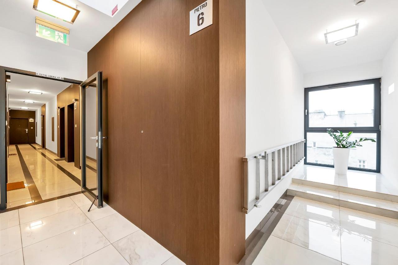 Lumina 4-Room Apart With Large Balcony Warsaw Exterior photo
